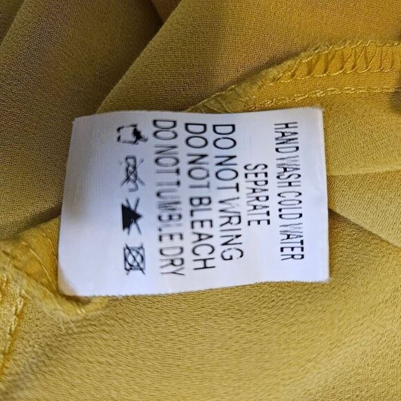CQ sheer top, yellow oversized hi/low. S #888 - Picture 5 of 5